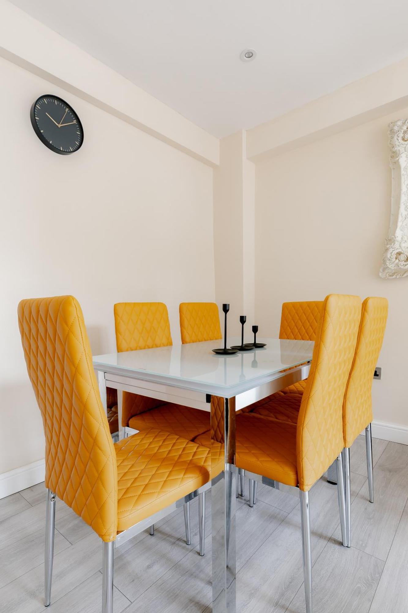 Two Bedroom Apartment Near Hyde Park And Oxford Street London Exterior photo